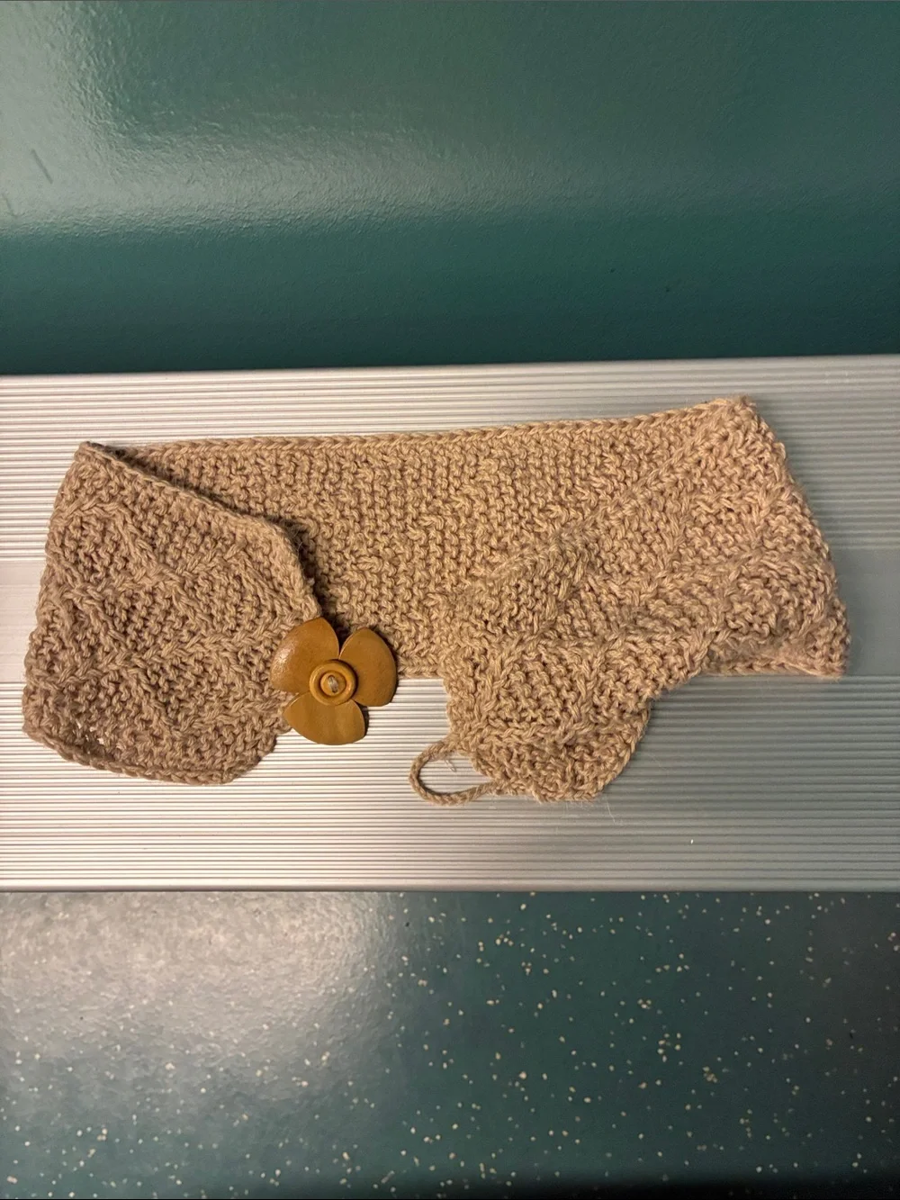 Hand Knit wool scarf with wooden button from Peru Beige Tan bonus red/teal